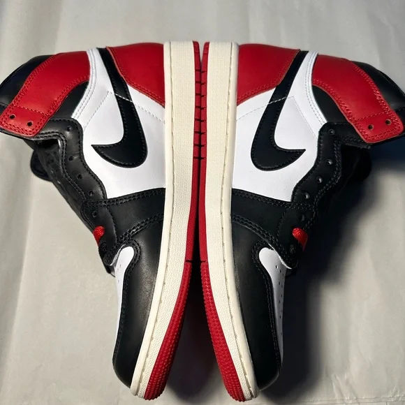 Jordan 1 High ‘Black Toe Reimagined’ Size 9